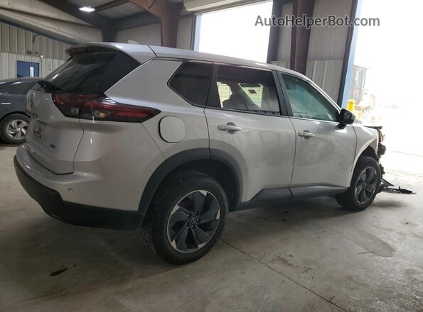 5N1BT3BB7SC841326 2025 NISSAN ROGUE Silver 