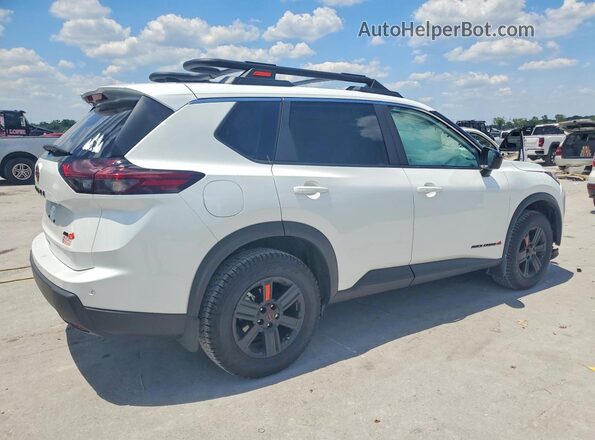 5N1BT3BB8TC712397 2026 NISSAN ROGUE White Tył prawy