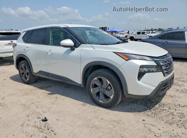 5N1BT3BBXSC791845 2025 NISSAN ROGUE White Przód prawy