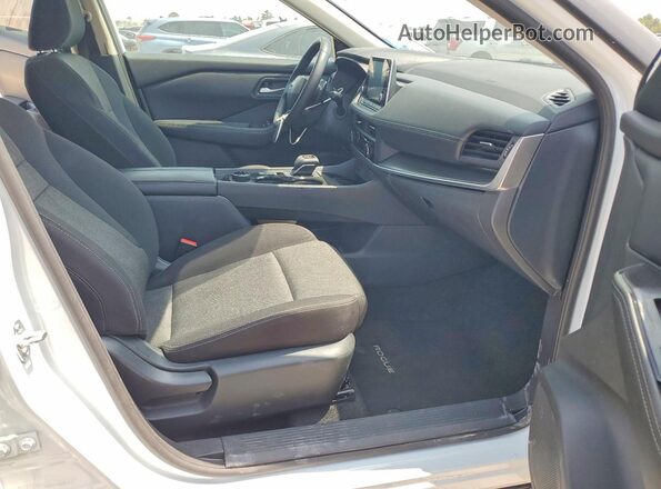 5N1BT3BBXSC791845 2025 NISSAN ROGUE White Widok wnętrza z przodu