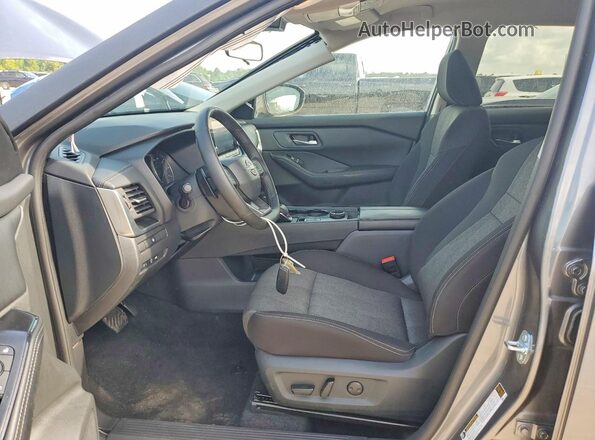 5N1BT3BBXSC833561 2025 NISSAN ROGUE Gray წინა სალონის ხედი