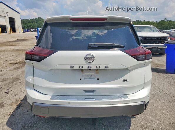 5N1BT3CA4SC674543 2025 NISSAN ROGUE White Rear view