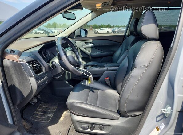 5N1BT3CA5PC929059 2023 NISSAN ROGUE Blue Вид салону спереду