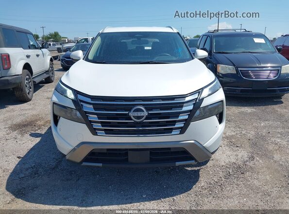 5N1BT3CB0TC681158 2026 NISSAN ROGUE Белый Вид задней части салона