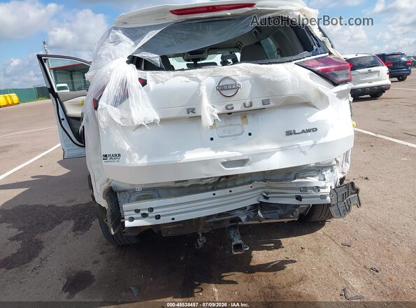 5N1BT3CB2RC677203 2024 NISSAN ROGUE White Դիմացի տեսք