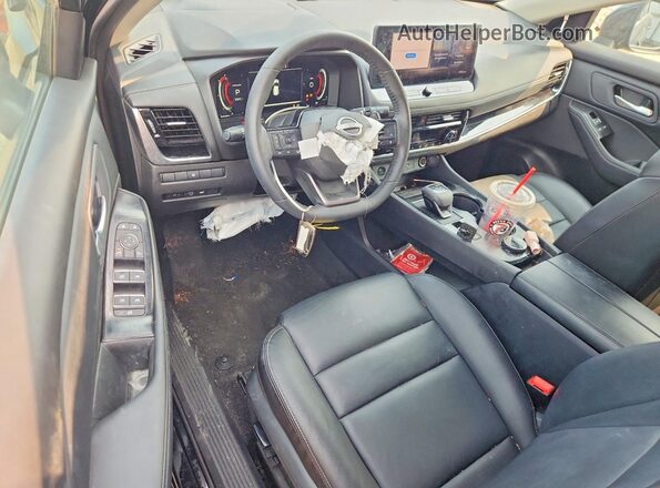 5N1BT3CB2TC699807 2026 NISSAN ROGUE Черный Вид панели приборов