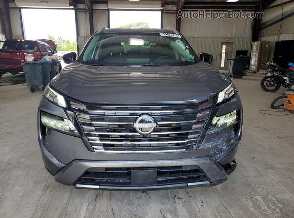 5N1BT3CB3TC839427 2026 NISSAN ROGUE Серый Вид спереди
