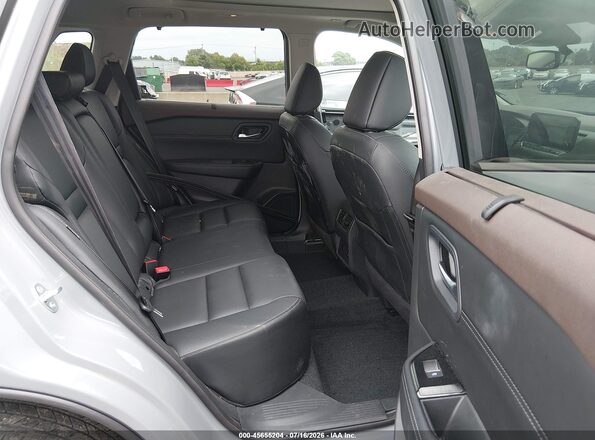 5N1BT3CB4PC912083 2023 NISSAN ROGUE Gray Widok naklejki z numerem VIN