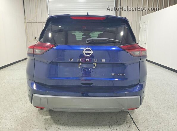 5N1BT3CB5TC690518 2026 NISSAN ROGUE Blue უკანა ხედი