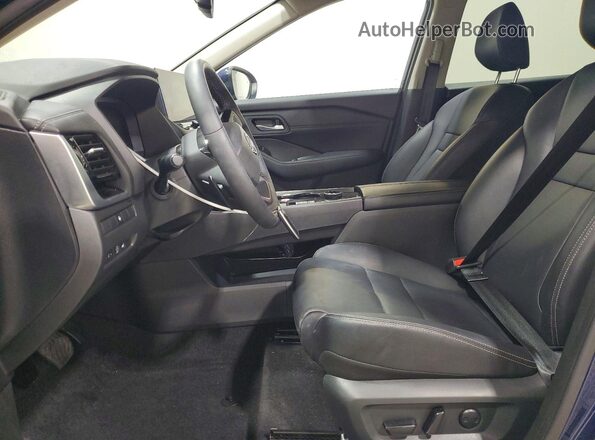 5N1BT3CB5TC690518 2026 NISSAN ROGUE Blue წინა სალონის ხედი