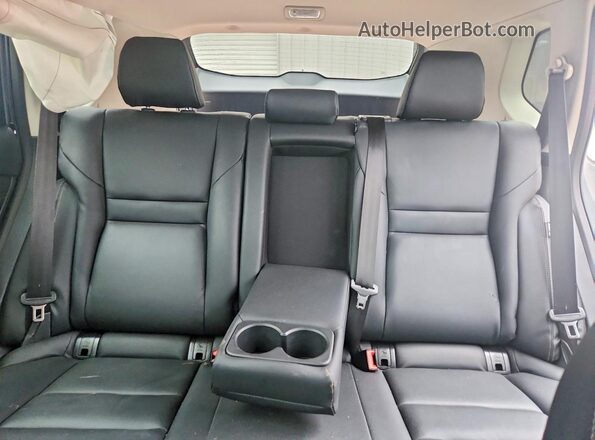 5N1BT3CB7TC773075 2026 NISSAN ROGUE Серый Вид задних сидений