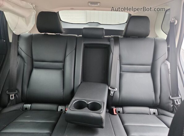 5N1BT3CB7TC773075 2026 NISSAN ROGUE Серый 