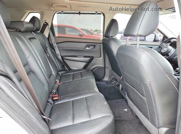 5N1BT3CB8PC735747 2023 NISSAN ROGUE Silver უკანა სავარძლების ხედი