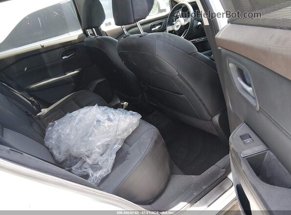 5N1BT3CB9PC757417 2023 NISSAN ROGUE Кремовый Вид наклейки с VIN-кодом