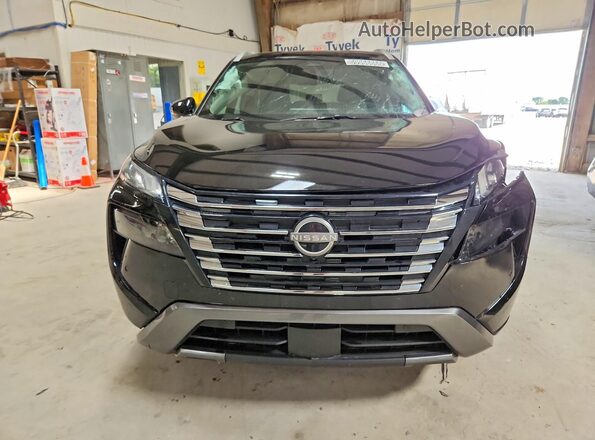 5N1BT3CBXTC682429 2026 NISSAN ROGUE Black Widok z przodu