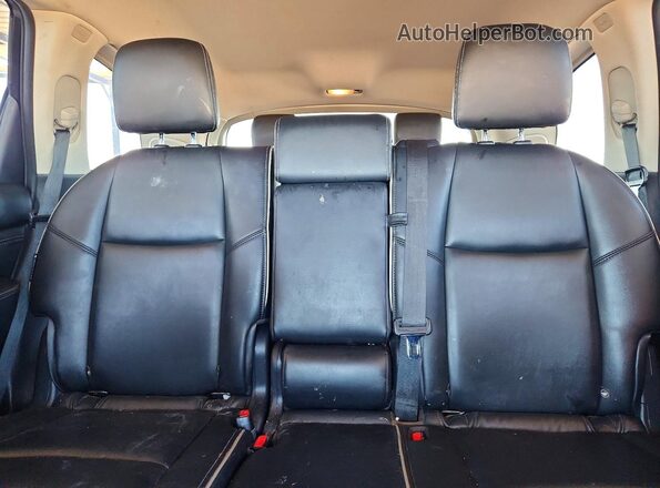 5N1DL0MM2KC553090 2019 INFINITI QX60 Gray Rear seats view