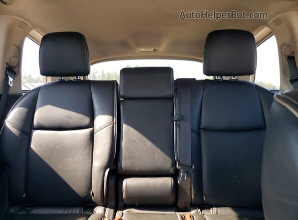 5N1DL0MM4KC554130 2019 INFINITI QX60 Gray Rear seats view