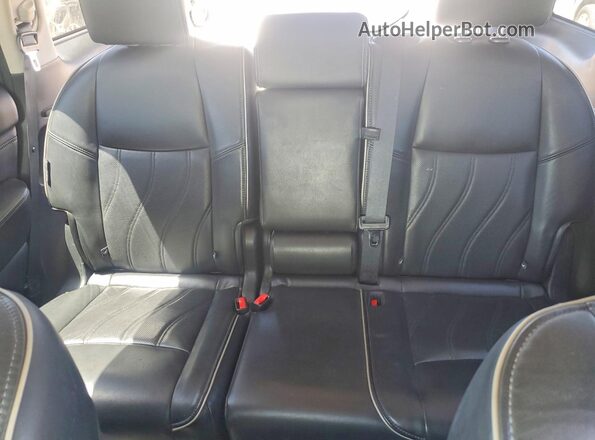 5N1DL0MM9JC527049 2018 INFINITI QX60 White Widok tylnych siedzeń