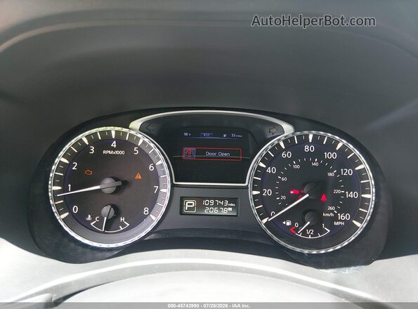 5N1DL0MN2HC556444 2017 INFINITI QX60 Gray Widok tylnych siedzeń