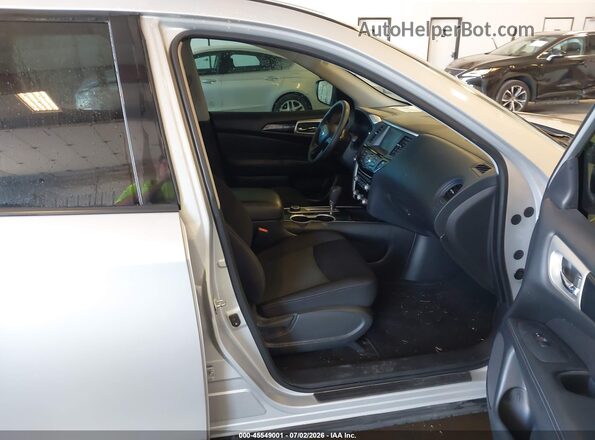 5N1DR2AM9LC627606 2020 NISSAN PATHFINDER Silver Front interior view
