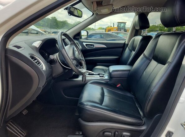 5N1DR2CM6LC605205 2020 NISSAN PATHFINDER Белый Вид салона спереди