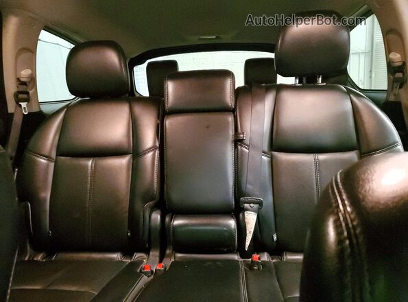 5N1DR2CMXLC605854 2020 NISSAN PATHFINDER Серебряный Вид задних сидений