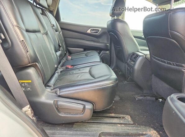 5N1DR2CN9LC597822 2020 NISSAN PATHFINDER White Вид задньої частини салону
