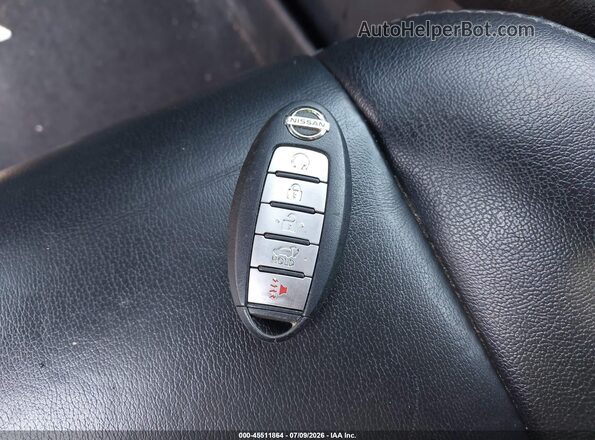 5N1DR2MM0HC650534 2017 NISSAN PATHFINDER Red Вид панелі приладів