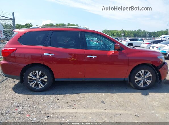 5N1DR2MM0HC650534 2017 NISSAN PATHFINDER Red Вид задньої частини салону