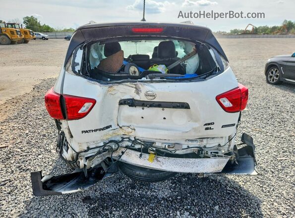 5N1DR2MM0JC628149 2018 NISSAN PATHFINDER White Вид ззаду