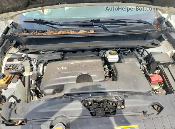 5N1DR2MM0JC628149 2018 NISSAN PATHFINDER White Вид підкапотного простору