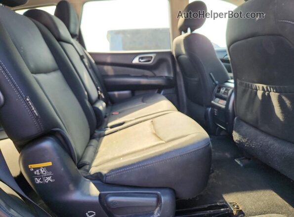 5N1DR2MM0JC656517 2018 NISSAN PATHFINDER Black Widok wnętrza z tyłu
