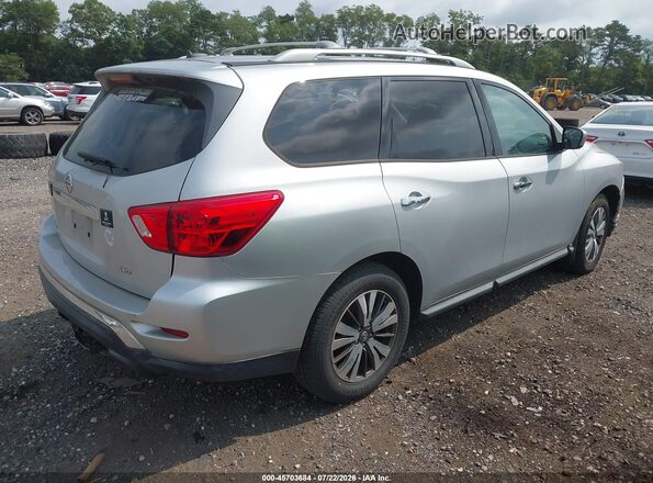5N1DR2MM1HC606509 2017 NISSAN PATHFINDER Серебряный Задняя правая четверть