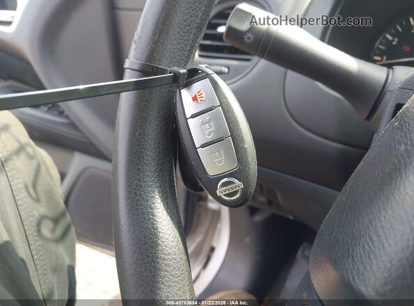 5N1DR2MM1HC606509 2017 NISSAN PATHFINDER Серебряный Вид панели приборов