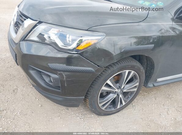 5N1DR2MM1HC645682 2017 NISSAN PATHFINDER Black Դիմացի տեսք