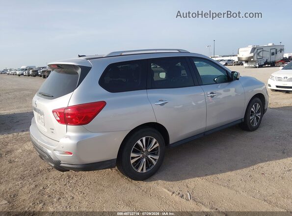 5N1DR2MM1HC691674 2017 NISSAN PATHFINDER Серебряный Задняя правая четверть