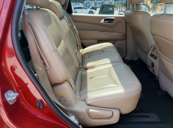 5N1DR2MM3HC601005 2017 NISSAN PATHFINDER Red Vista interior trasera