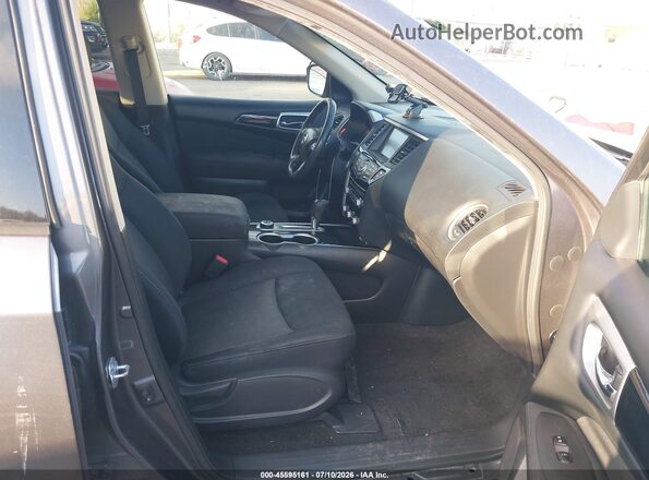 5N1DR2MM3HC606138 2017 NISSAN PATHFINDER Gray Vista interior delantera