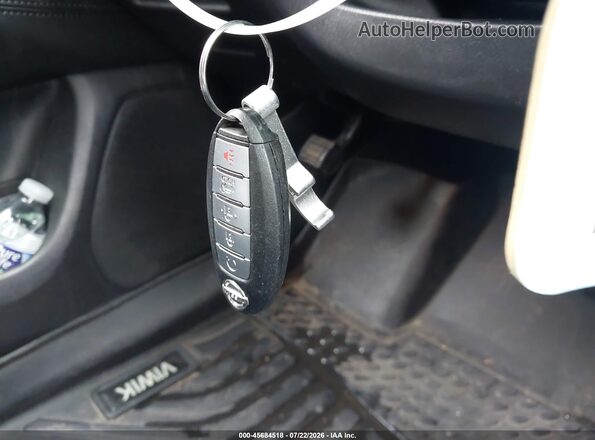 5N1DR2MM3HC635929 2017 NISSAN PATHFINDER Black Vista del salpicadero