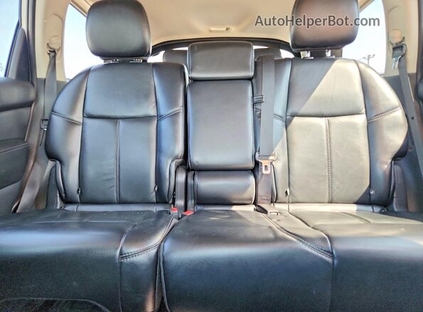 5N1DR2MM3HC694317 2017 NISSAN PATHFINDER White Вид задніх сидінь