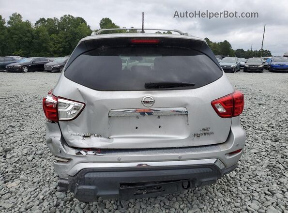 5N1DR2MM3HC905435 2017 NISSAN PATHFINDER Серебряный Вид сзади