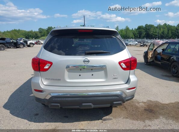 5N1DR2MM3JC658181 2018 NISSAN PATHFINDER Silver 