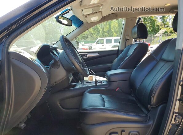 5N1DR2MM3JC675059 2018 NISSAN PATHFINDER Черный Вид салона спереди