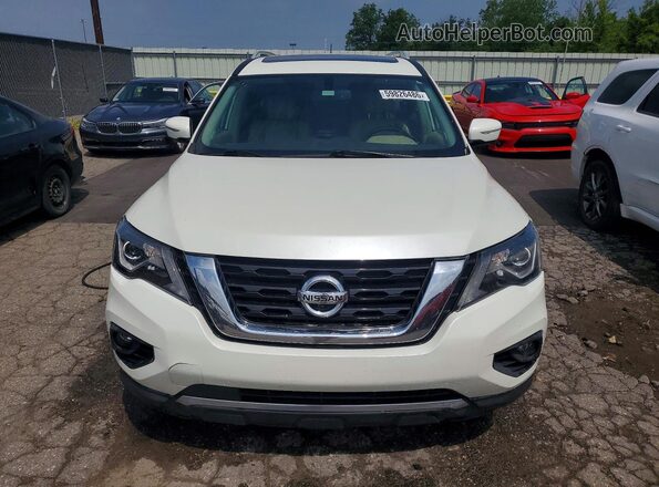 5N1DR2MM4HC600042 2017 NISSAN PATHFINDER White Widok z przodu
