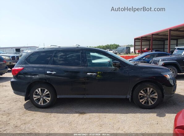 5N1DR2MM4HC608951 2017 NISSAN PATHFINDER Black Rear interior view
