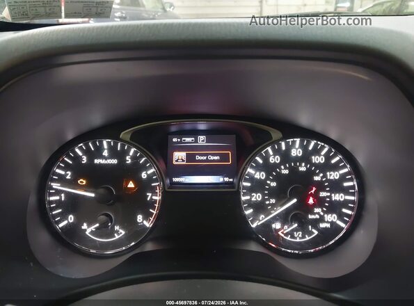 5N1DR2MM4HC621943 2017 NISSAN PATHFINDER Red Vista de los asientos traseros