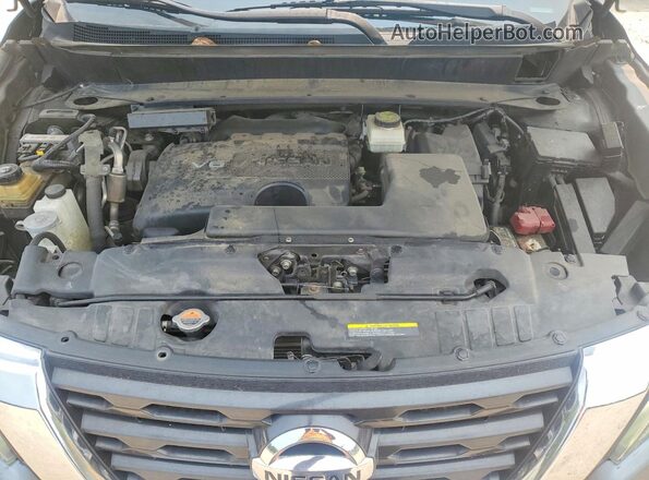 5N1DR2MM4HC636619 2017 NISSAN PATHFINDER Gray Widok wnętrza z tyłu