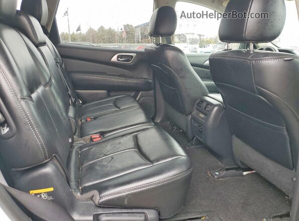 5N1DR2MM4HC637169 2017 NISSAN PATHFINDER White Սալոնի հետևի տեսք