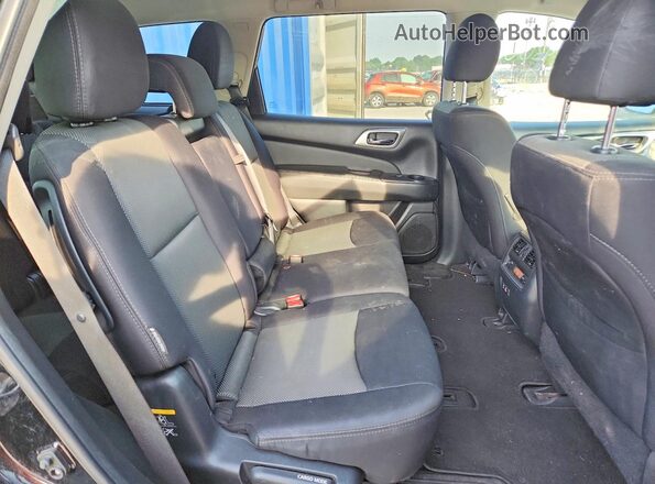 5N1DR2MM4KC579362 2019 NISSAN PATHFINDER Black Vista interior trasera