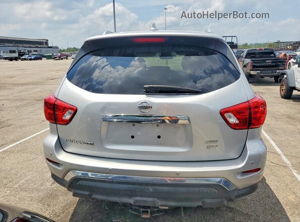 5N1DR2MM4KC589602 2019 NISSAN PATHFINDER Silver Rear view